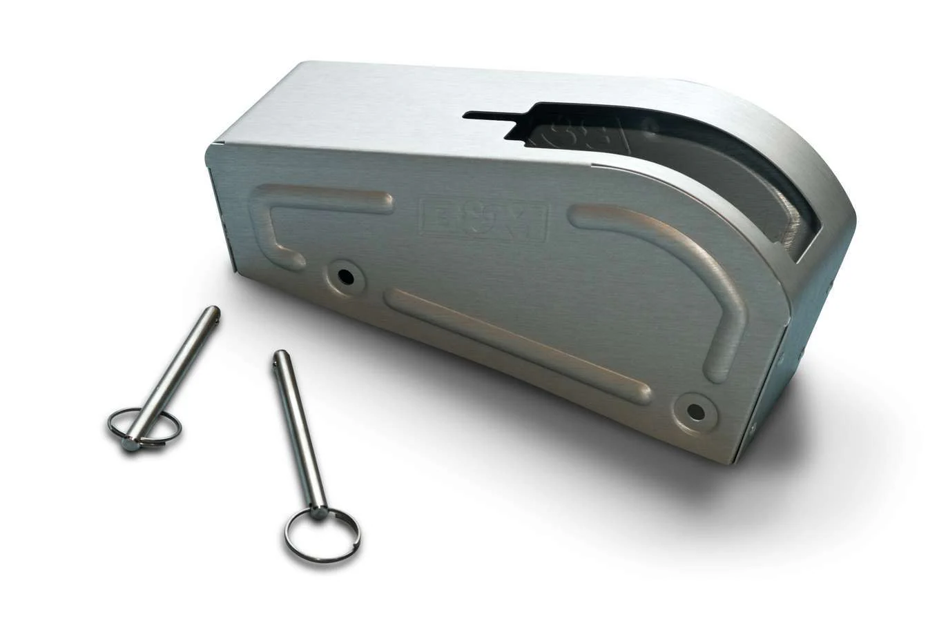 B&M 80717 New Pro Stick Alum Cover